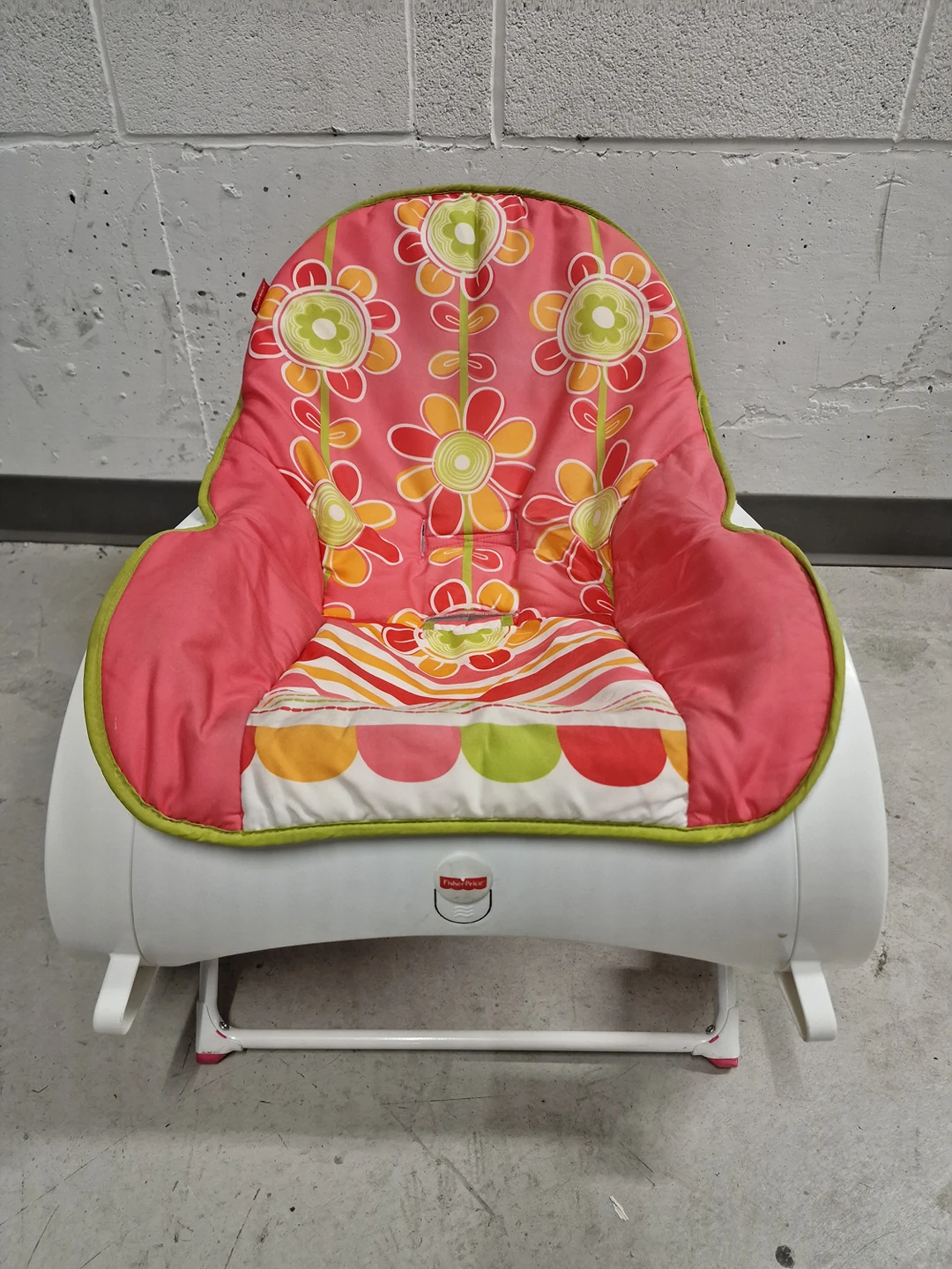 Baby Rocking chair #freecycle image indicator(2)