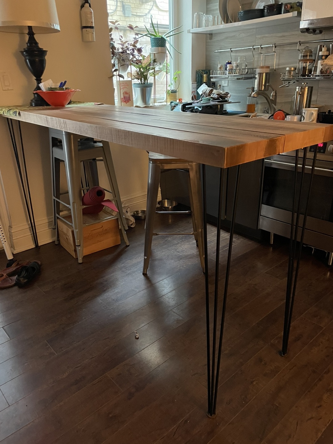 Kitchen island