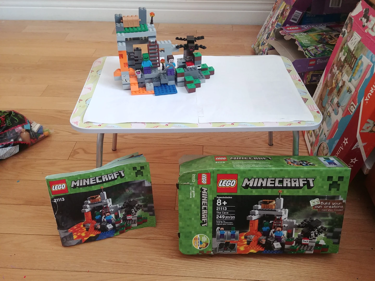 Lego Minecraft The Cave image indicator(4)