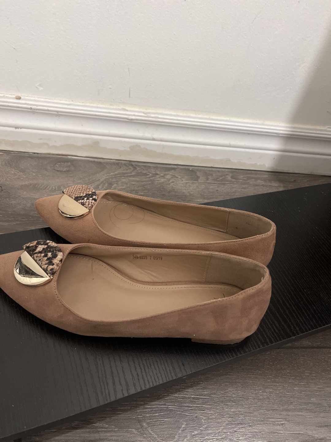 Closed Shoes thumbnail
