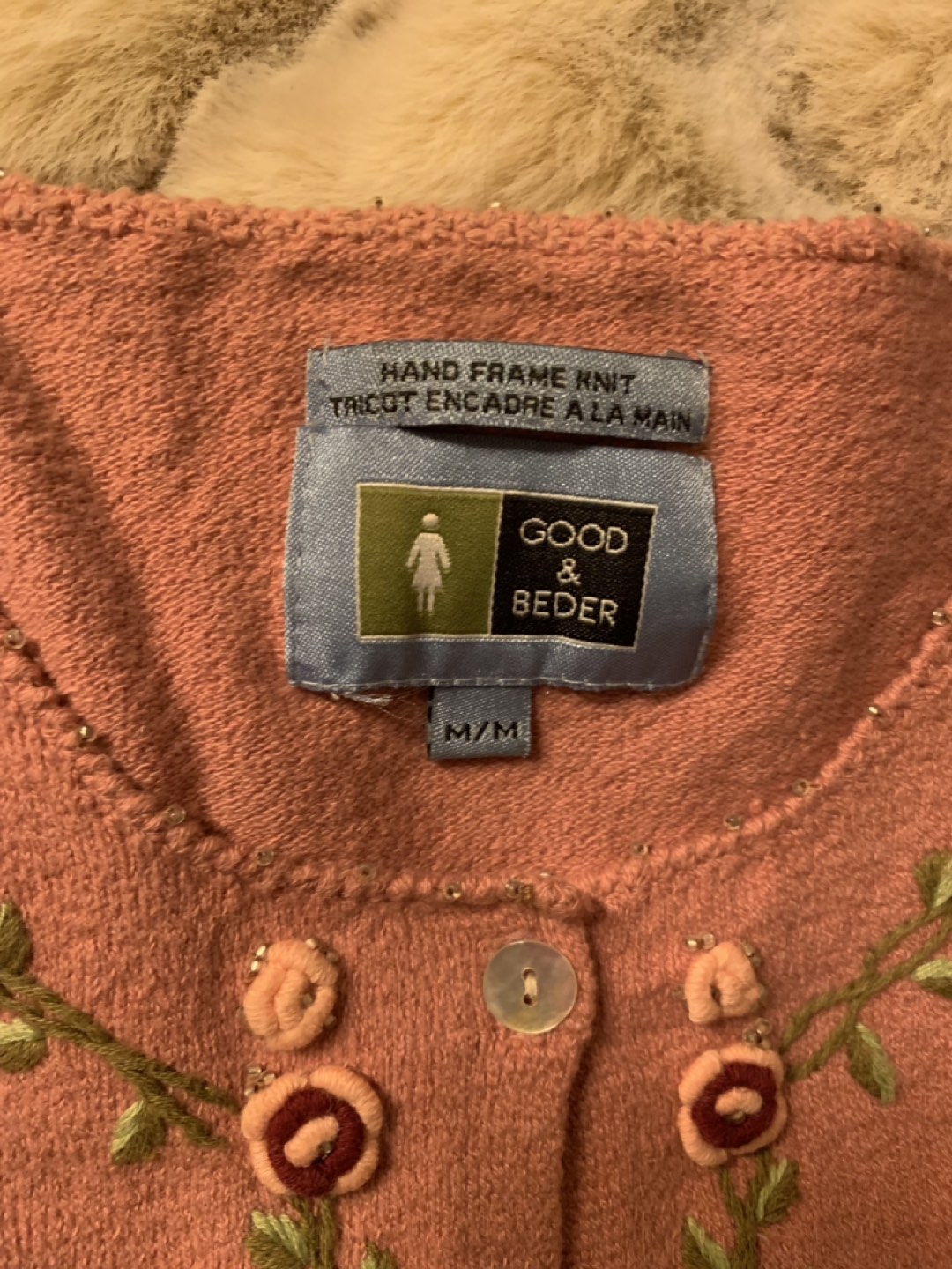 Vintage Dusty Rose Cardigan with Rosettes - M image indicator(2)