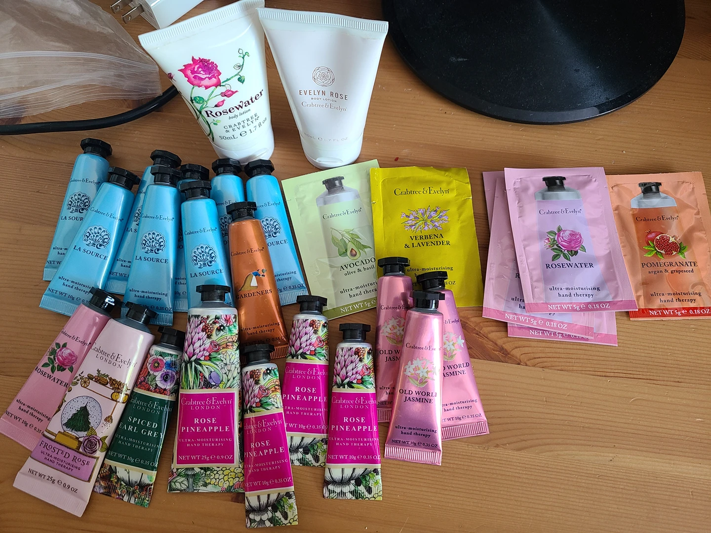 Hand Cream Crabtree & Evelyn (limited edition) thumbnail