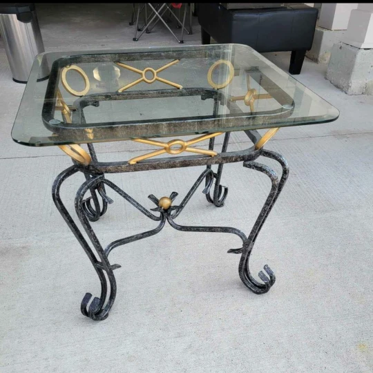 Centre and Side Glass Table image indicator(2)