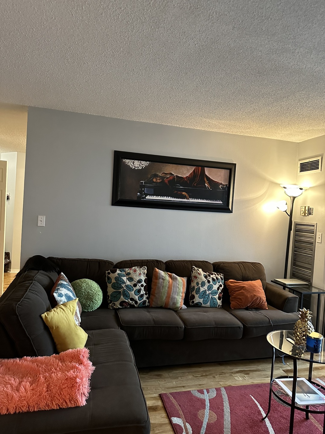 Sectional couch with pillows included - photo 2