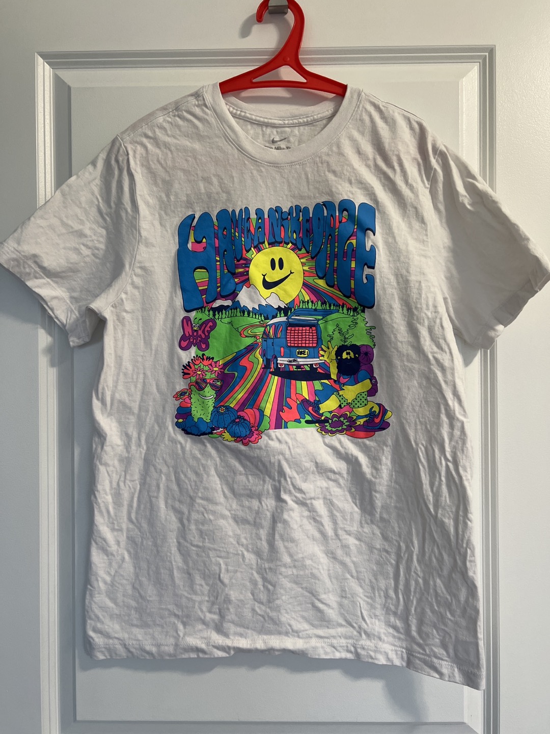 Nike Men’s tshirt ( Wore once & washed) thumbnail