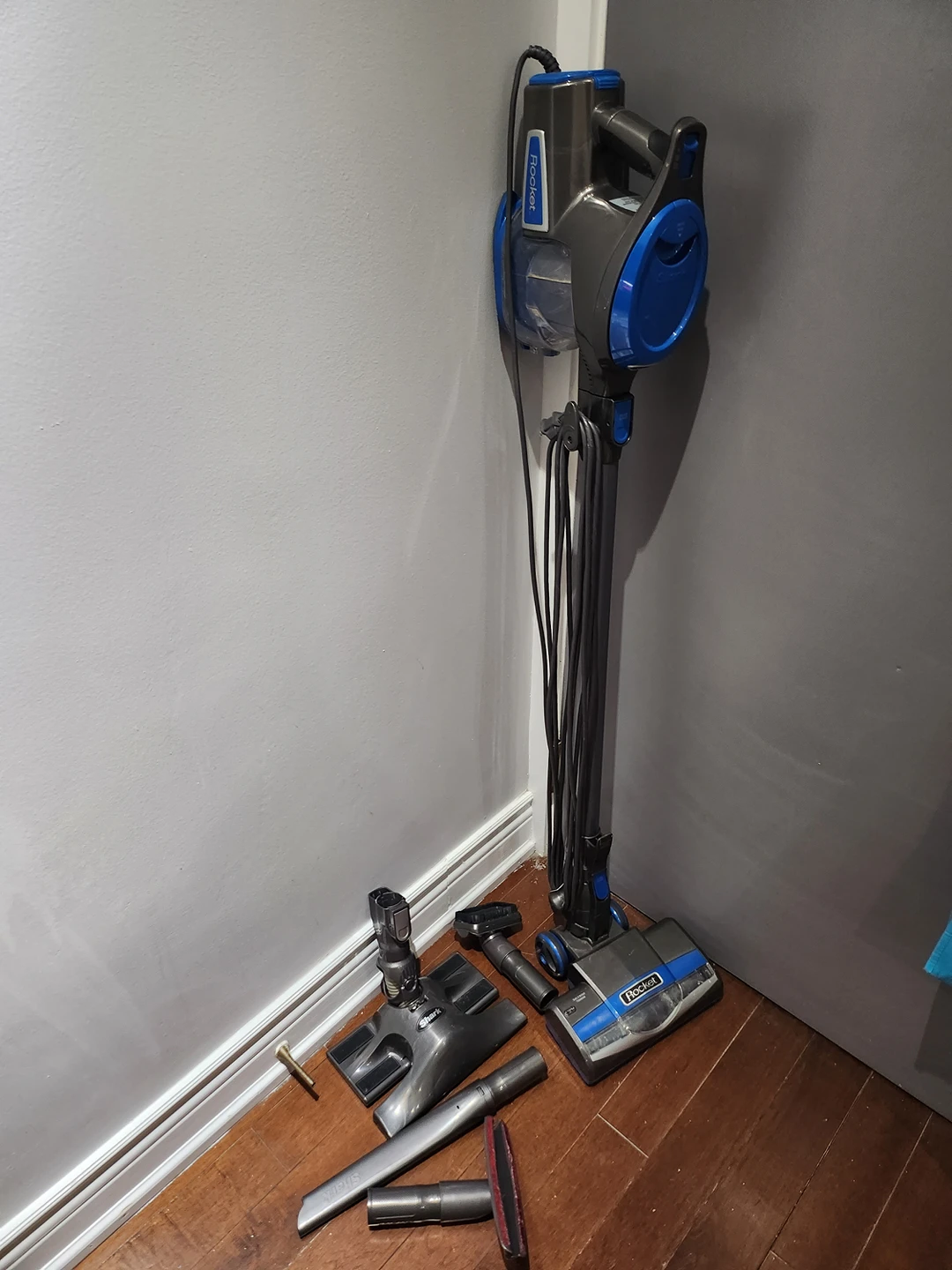 Shark Rocket Vacuum Cleaner - photo 2