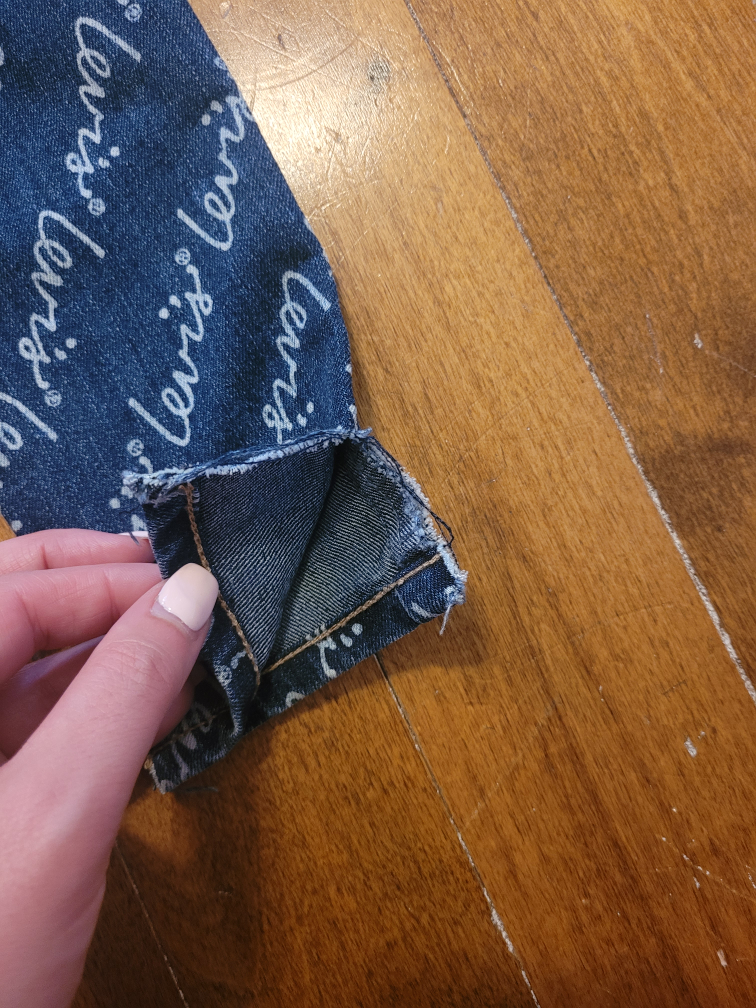 Levi's jeans image indicator(3)