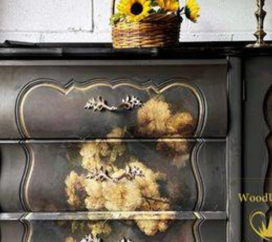 Large 9 drawer dresser refinished - photo 2