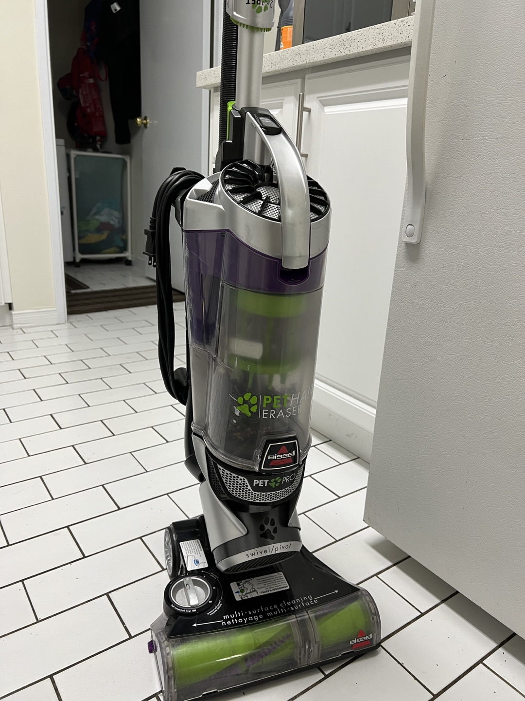 Vacuum cleaner - photo 2