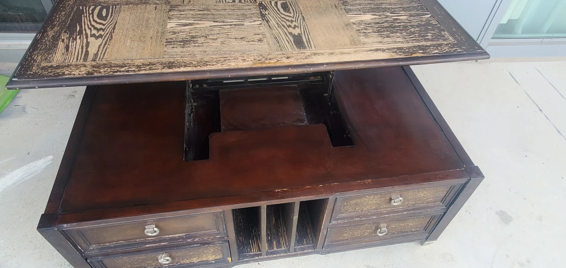 Brown Wooden Coffee Table image indicator(3)