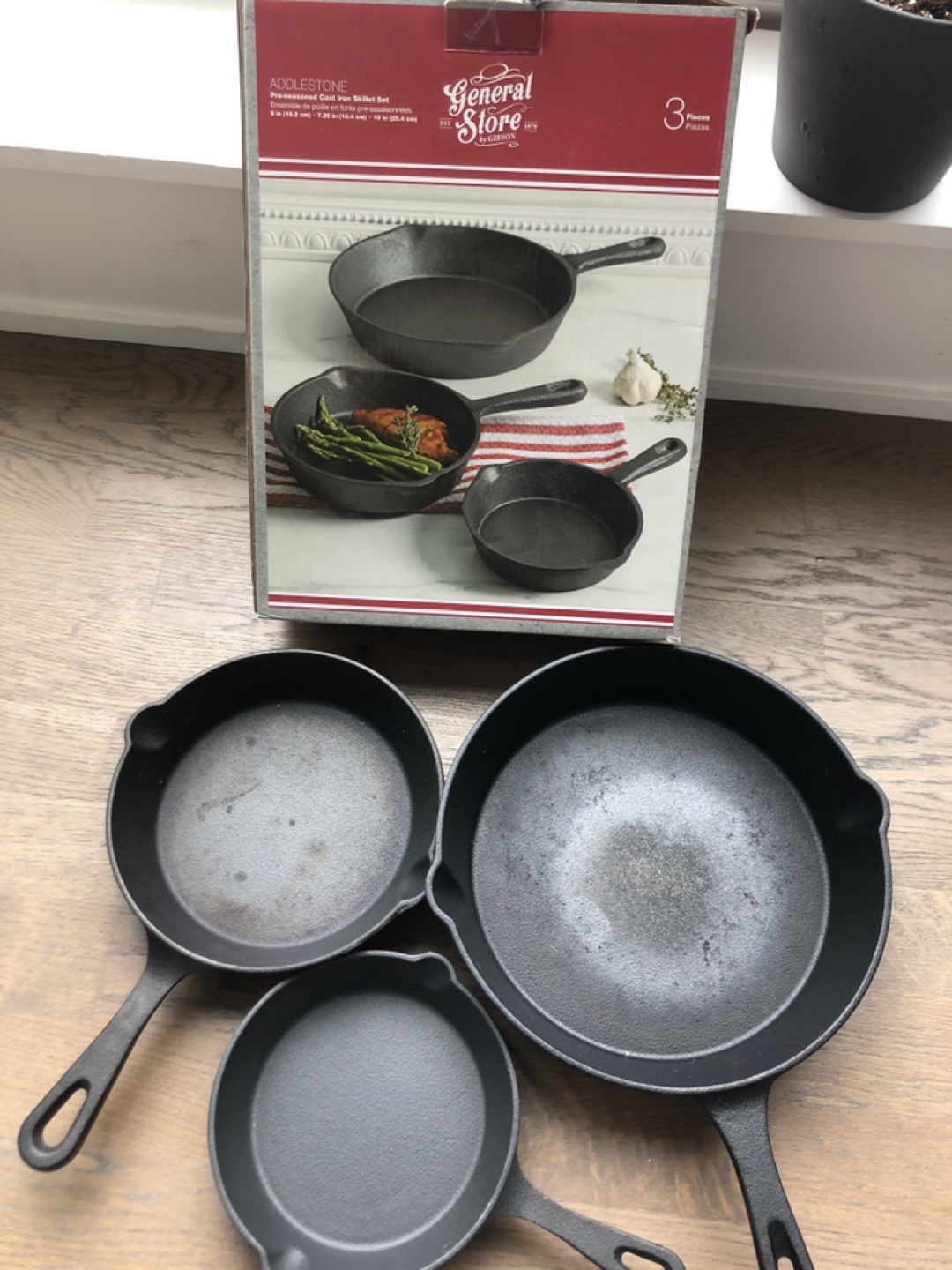 Set of 3 Cast Iron Pans - photo 2