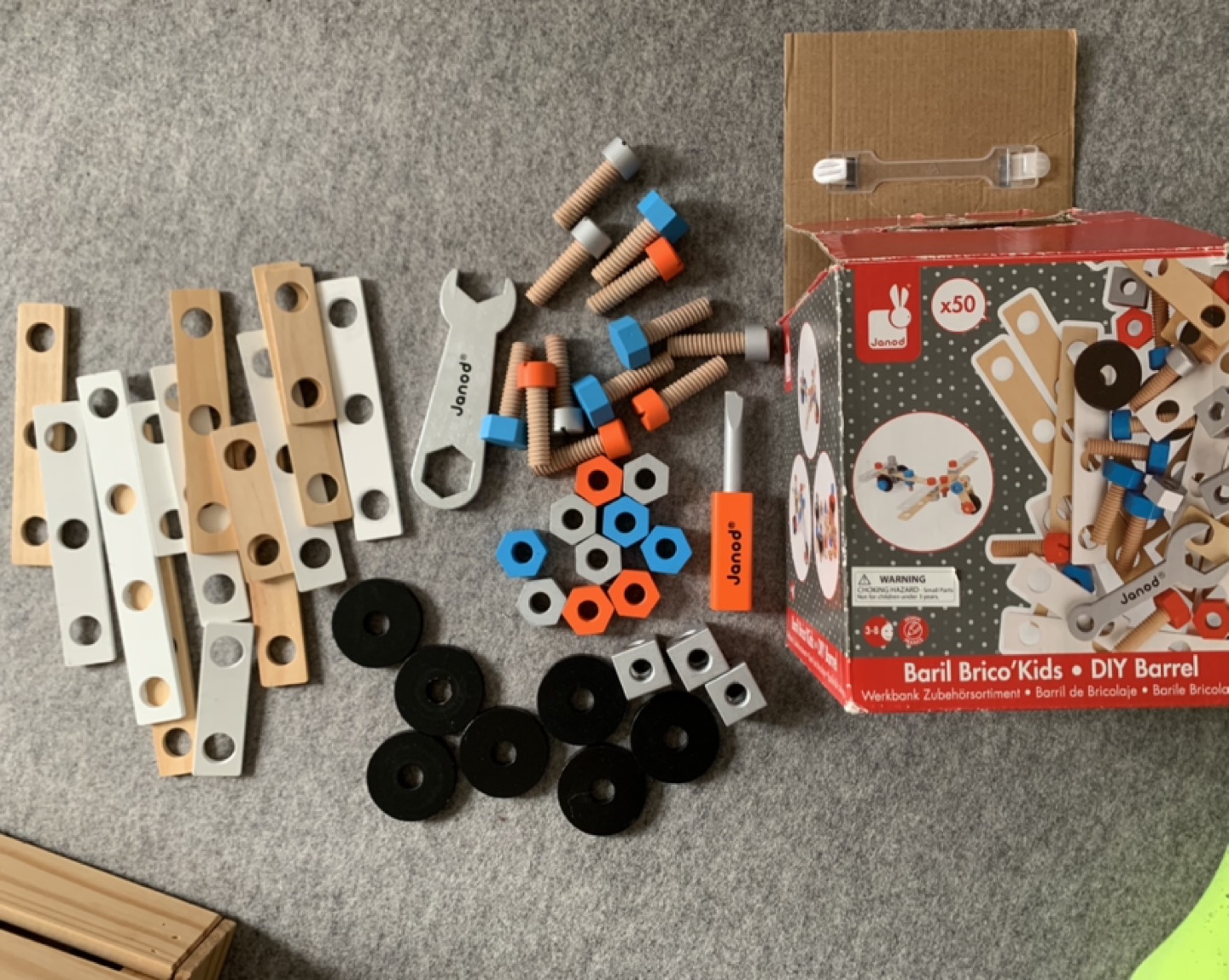 🌎 Janod DIY wooden toy
