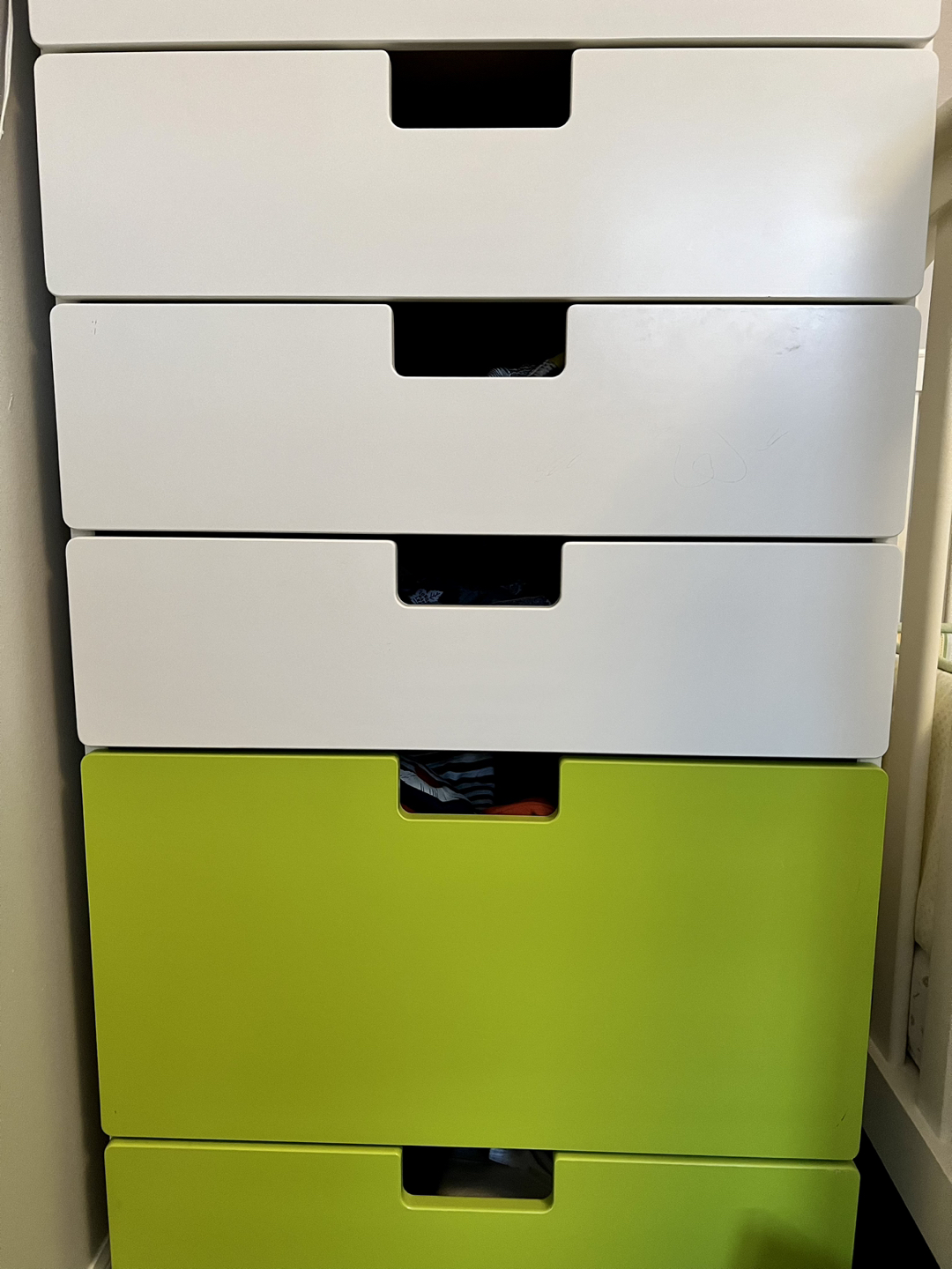 Chest of drawers. Almost new. - photo 3
