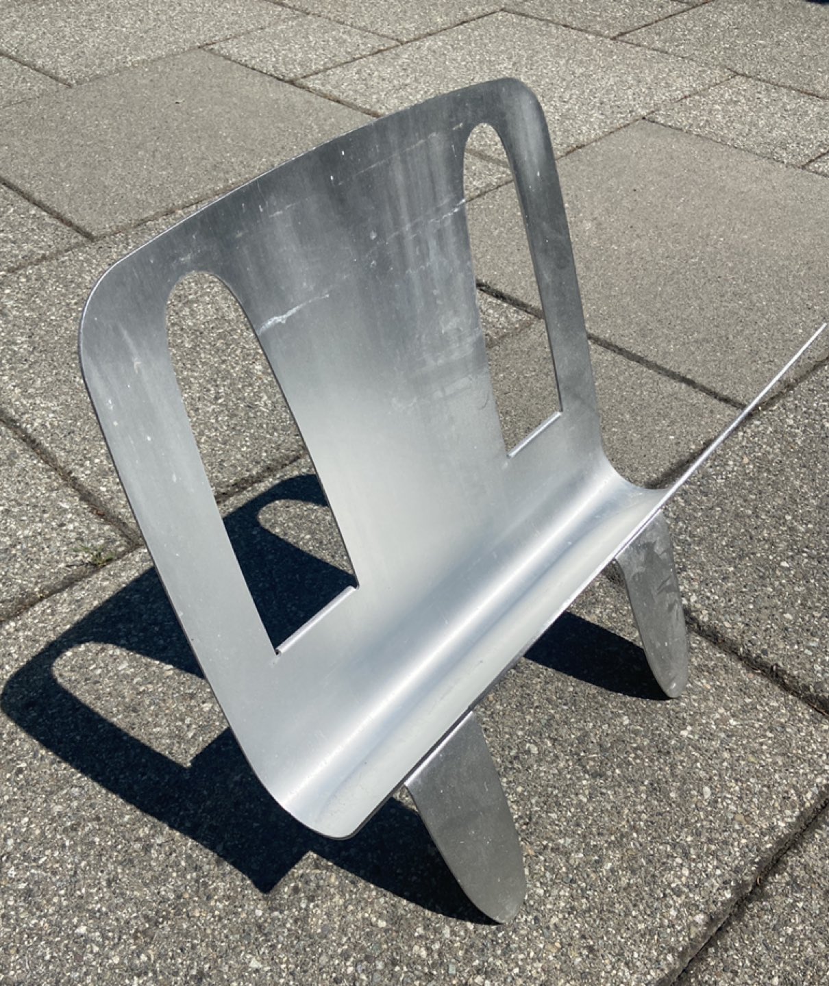 Umbra magazine rack