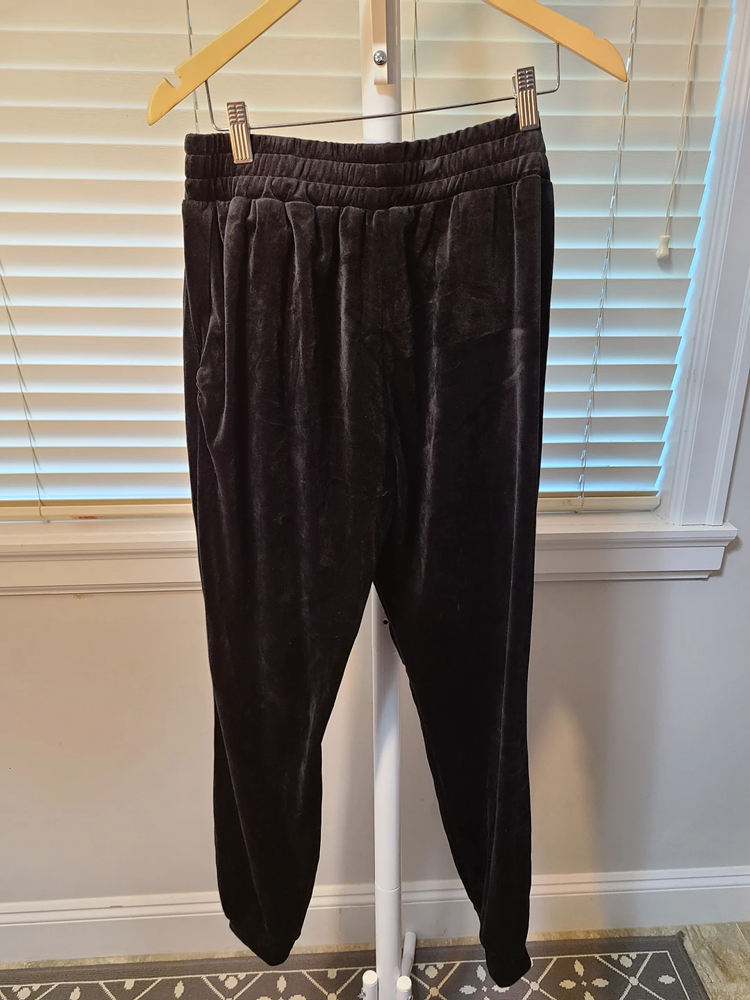 Velvet Joggers - photo 2