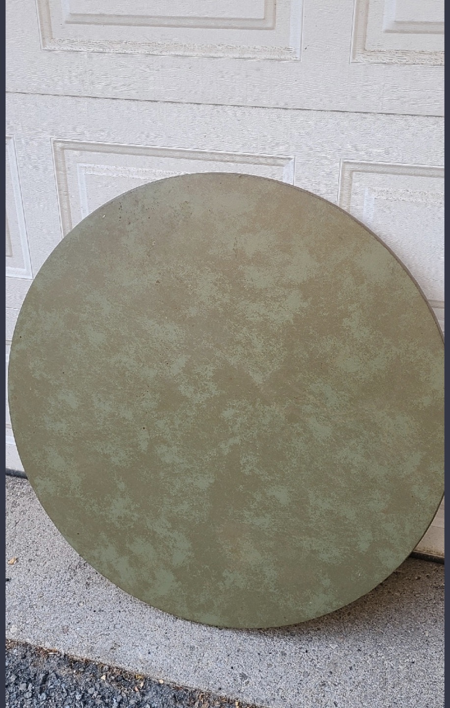 Folding Table thumbnail