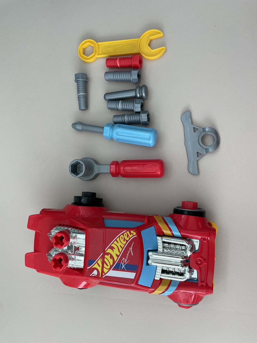 Hot wheel racing repair car set thumbnail