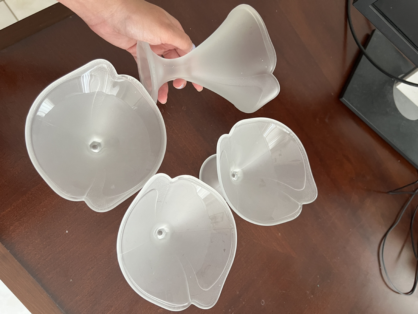 Frosted Ice Cream Cups image indicator(3)