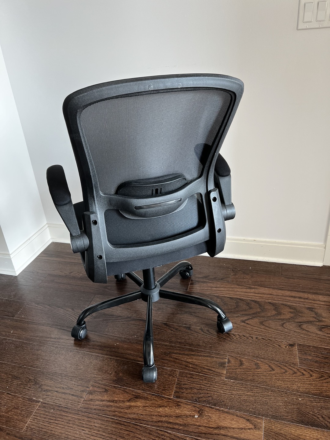 Mimoglad Ergonomic Office Chair - Adjustable Lumbar and height - photo 2