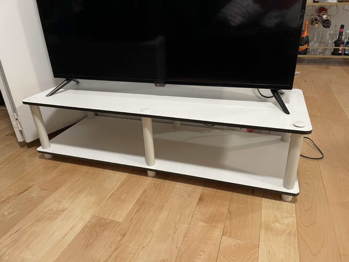 TV Stand - photo 2