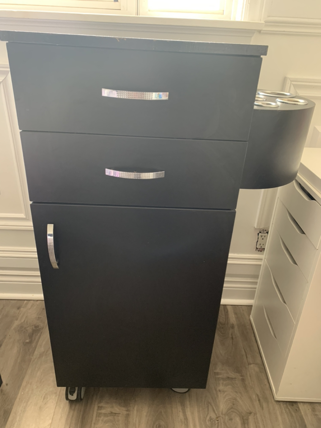 Salon Trolley image indicator(3)