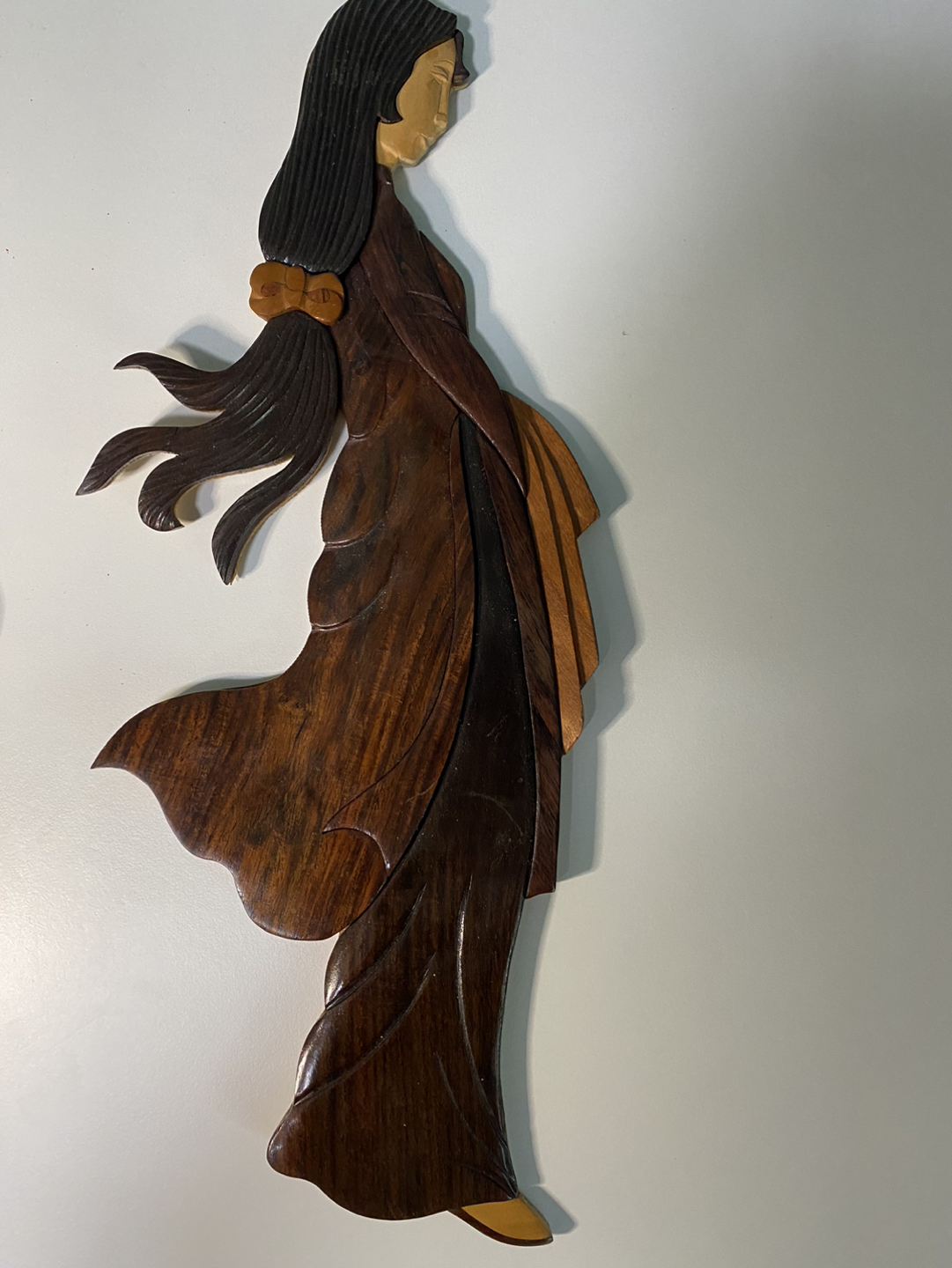 hand crafted wooden ladies from vietnam image indicator(4)