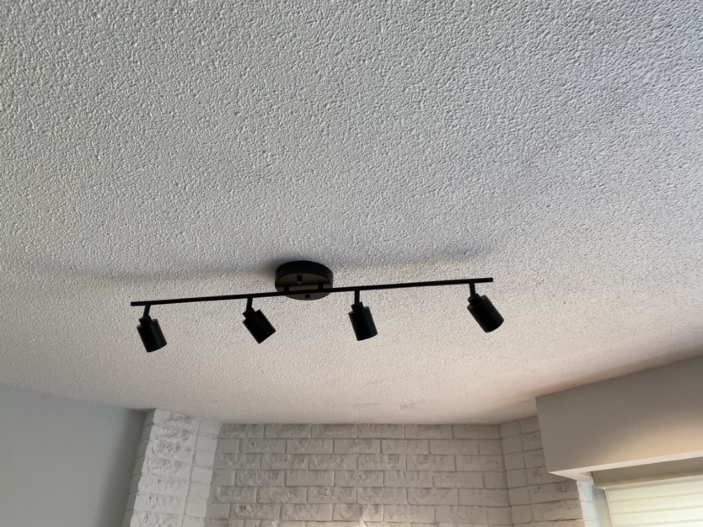 Ceiling light image indicator(5)