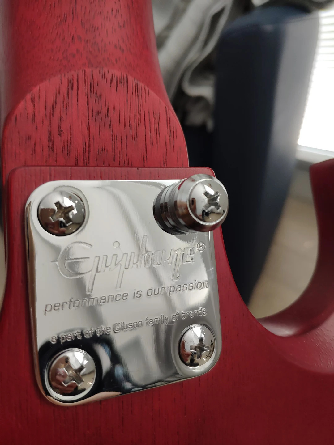 Electric Guitar: Epiphone SG E1 + Fender 10G amp + stand + bag - photo 5