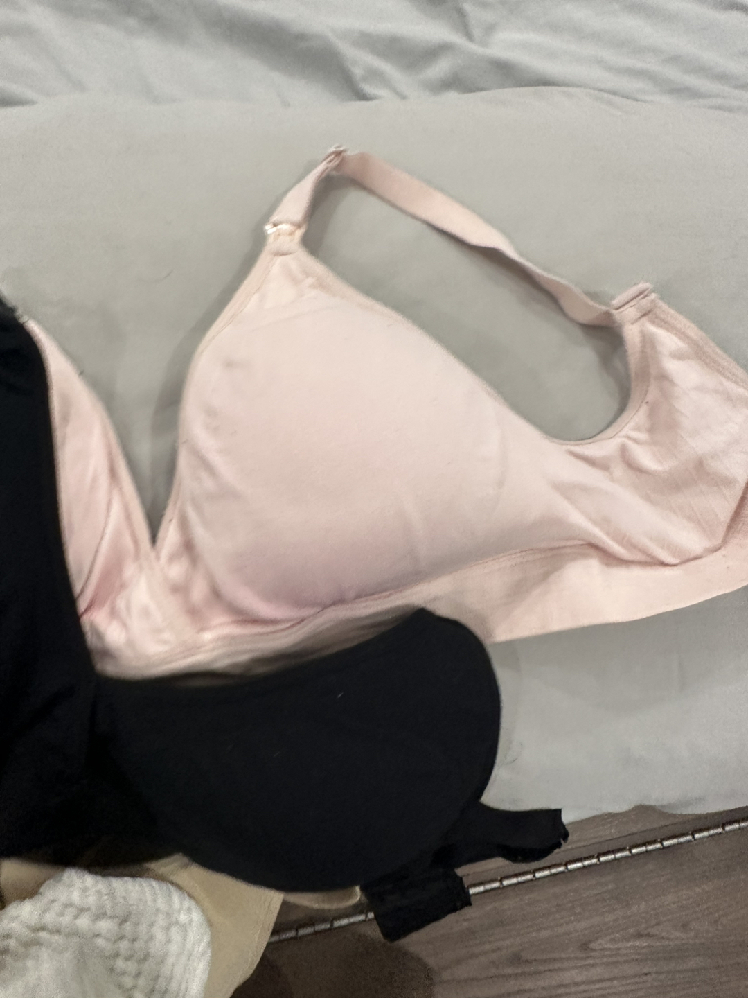 Nursing/Maternity Bra - Medium Size - photo 3