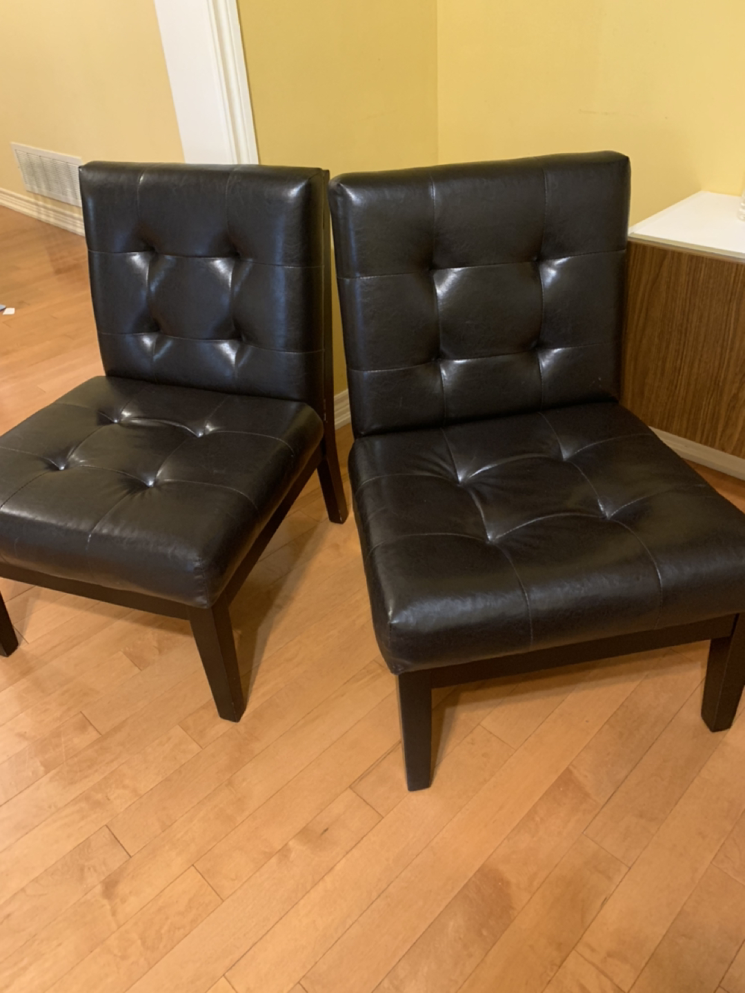 Relaxing chairs