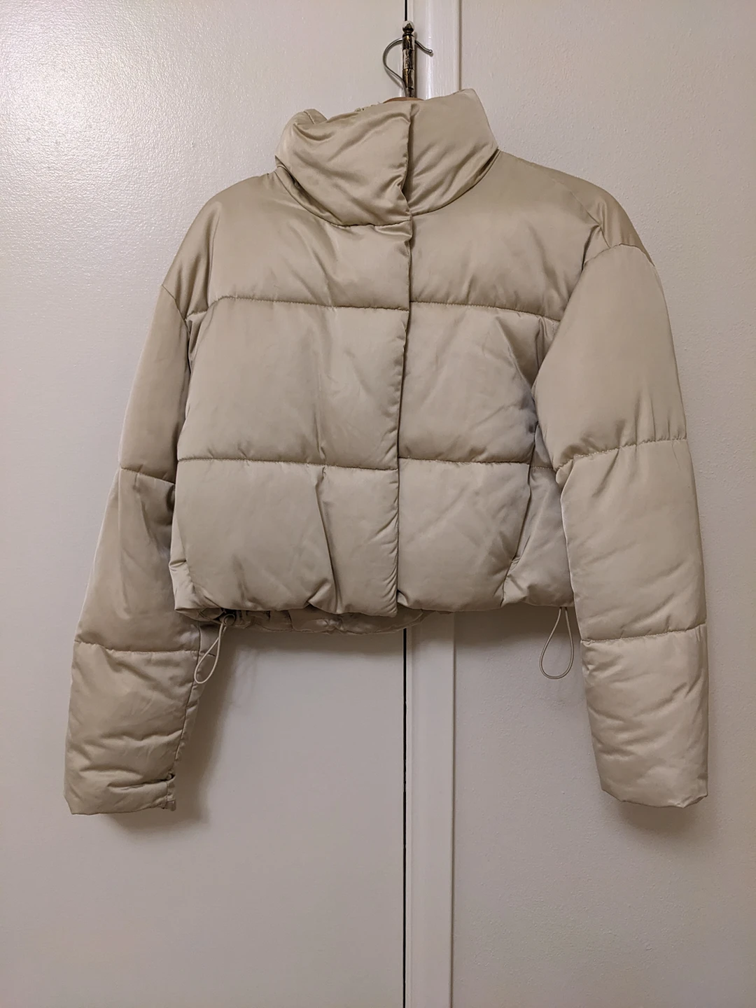 Zara XS Women's Cropped puffer jacket