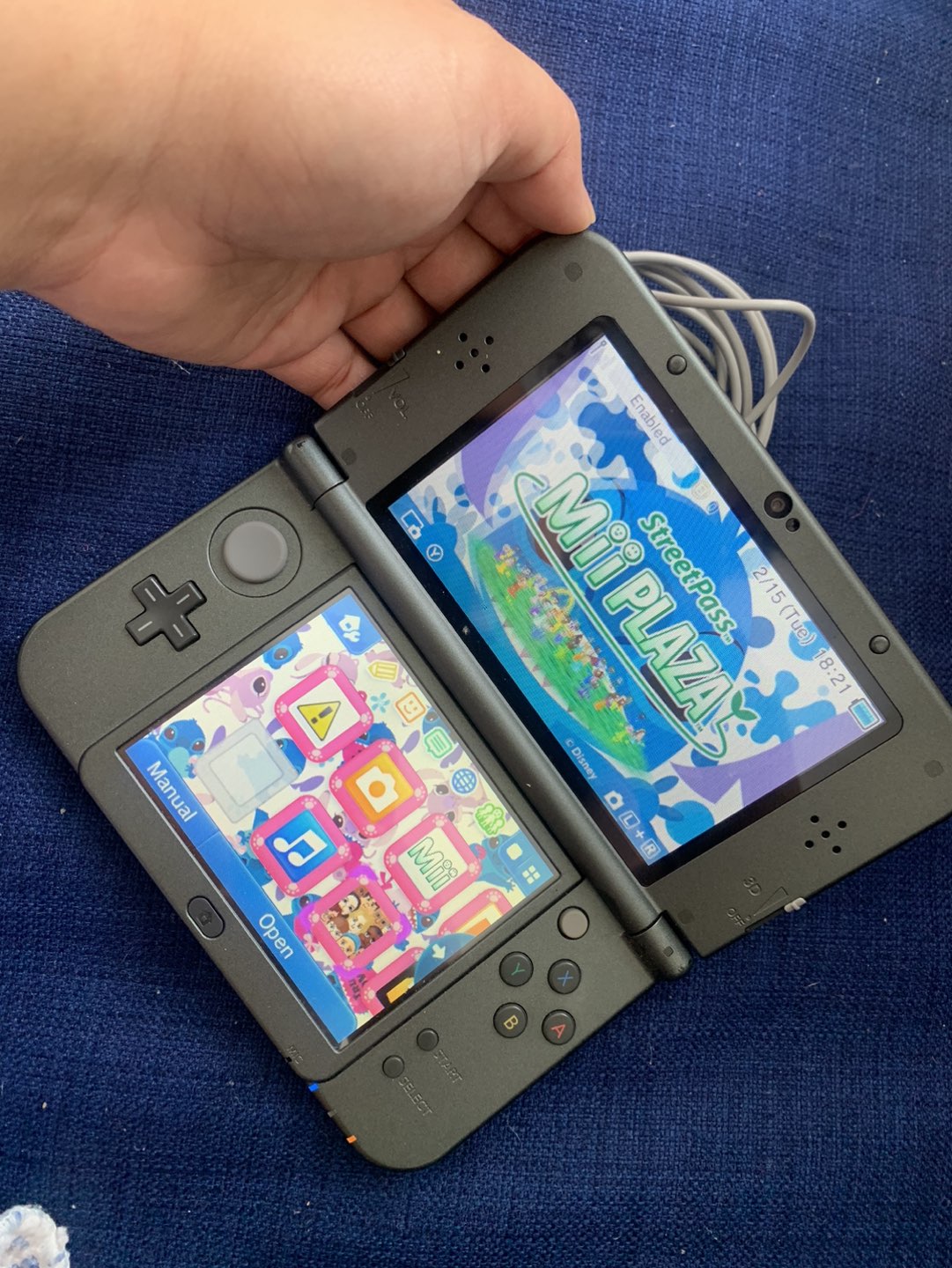 Nintendo 3DS XL - photo 2
