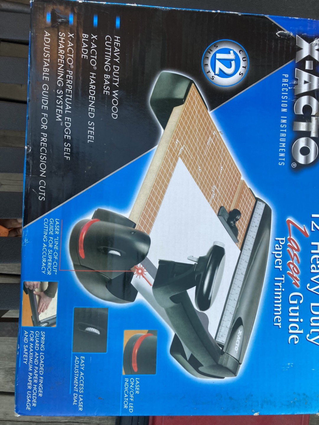 12” Heavy Duty Laser Guide Paper Trimmer - photo 2