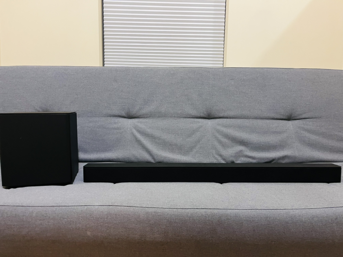 VIZIO V-Series 2.1 Sound Bar (V21-H) - photo 2
