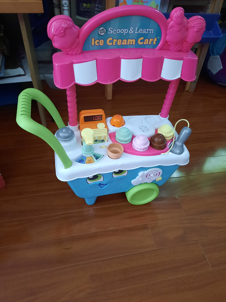 ice cream trolley 