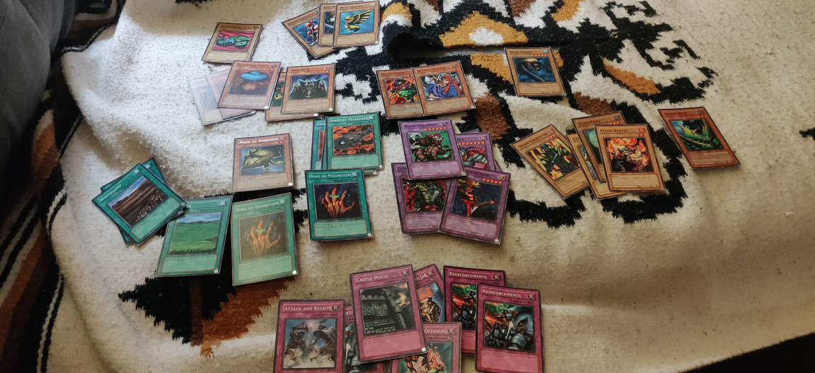 Bulk YuGiOh Collection thumbnail