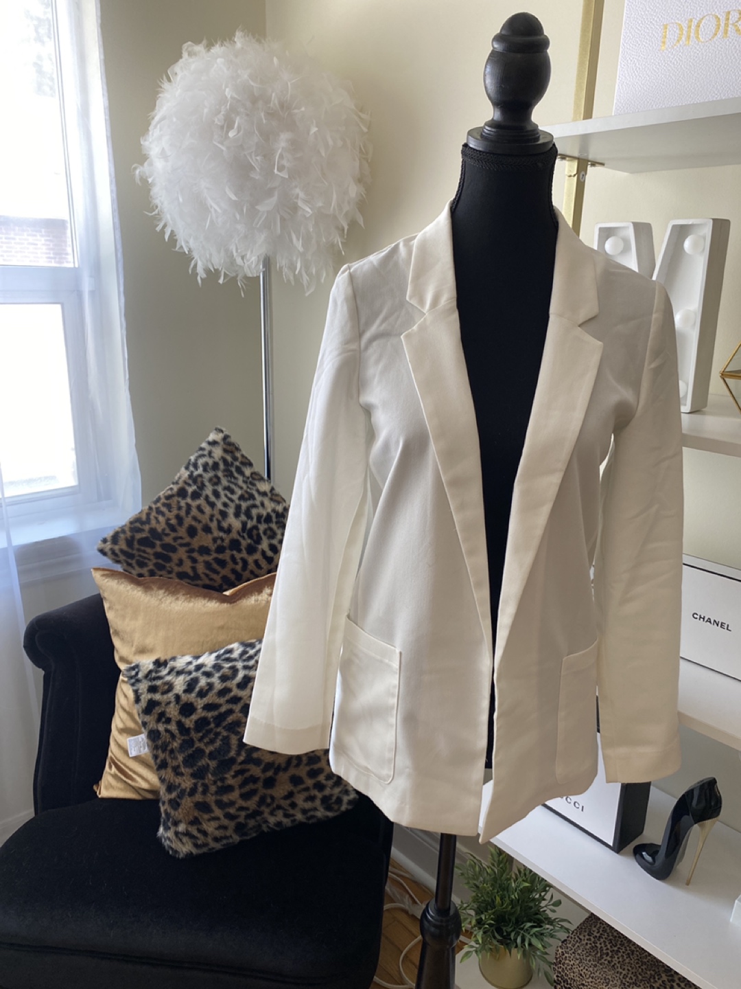 White blazer thumbnail