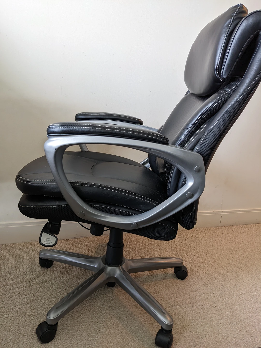 Serta Ergonomic Chair - photo 4