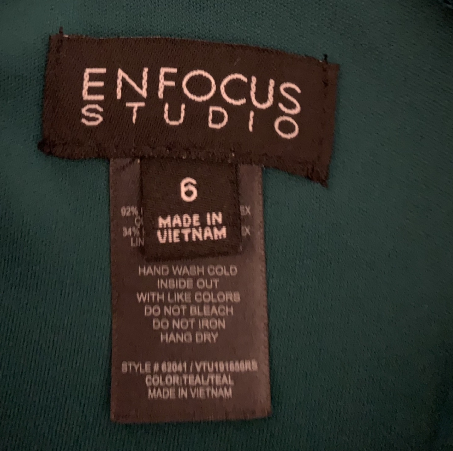Women’s Dress with Belt Detail - Size 6 - photo 5