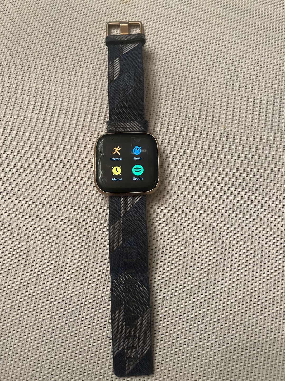 Fitbit Versa 2 Special Edition Smartwatch thumbnail