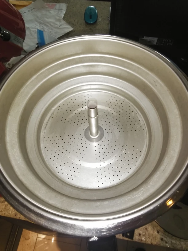 30 cup Westbend stainless steel commercial coffee urn - photo 3