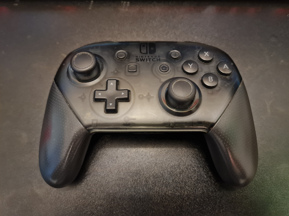Switch Pro Controller  - photo 2