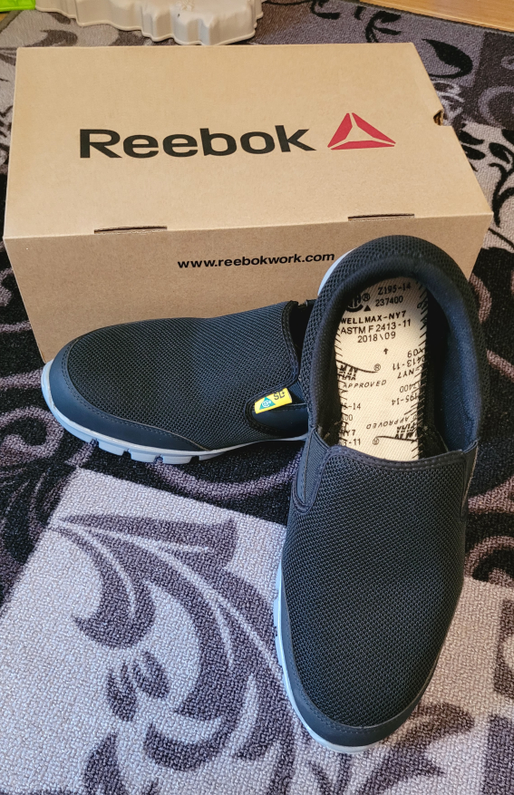 Steel toe safety shoes  - photo 3