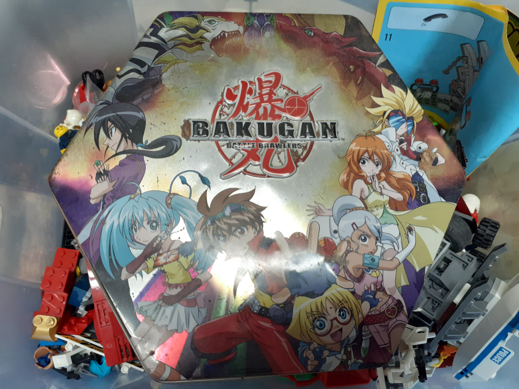 BOX OF LEGO AND BAKUGAN - photo 3
