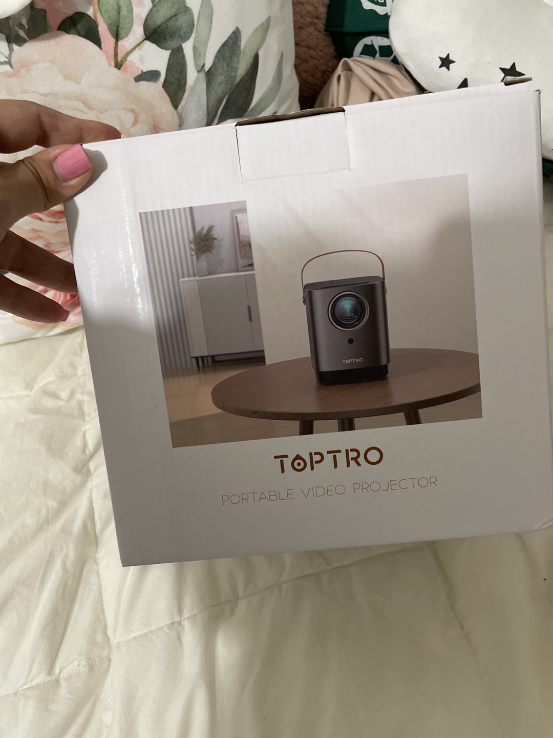 FREE projector, works but with kirks