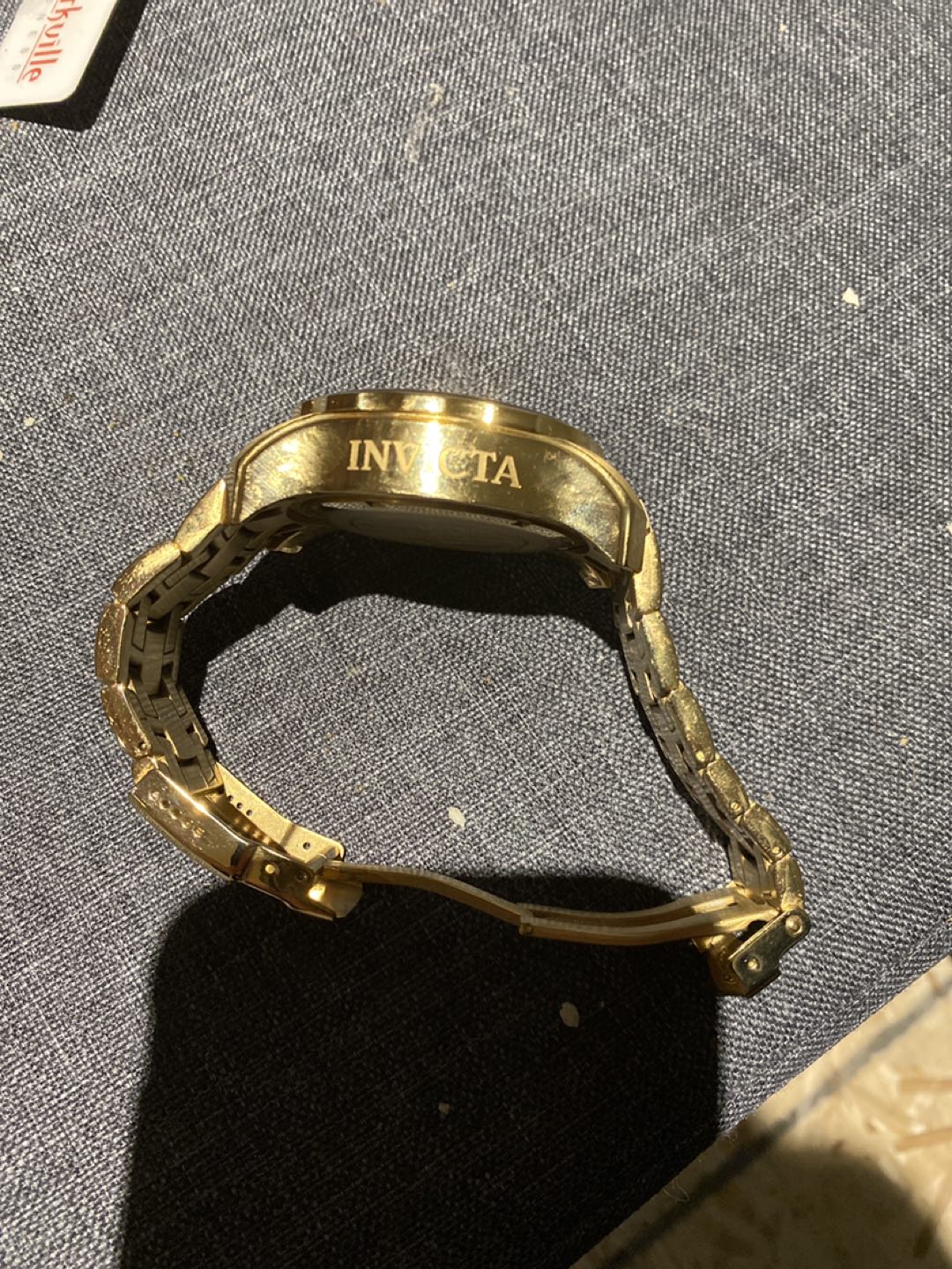 Mens Invicta  gold watch - photo 2