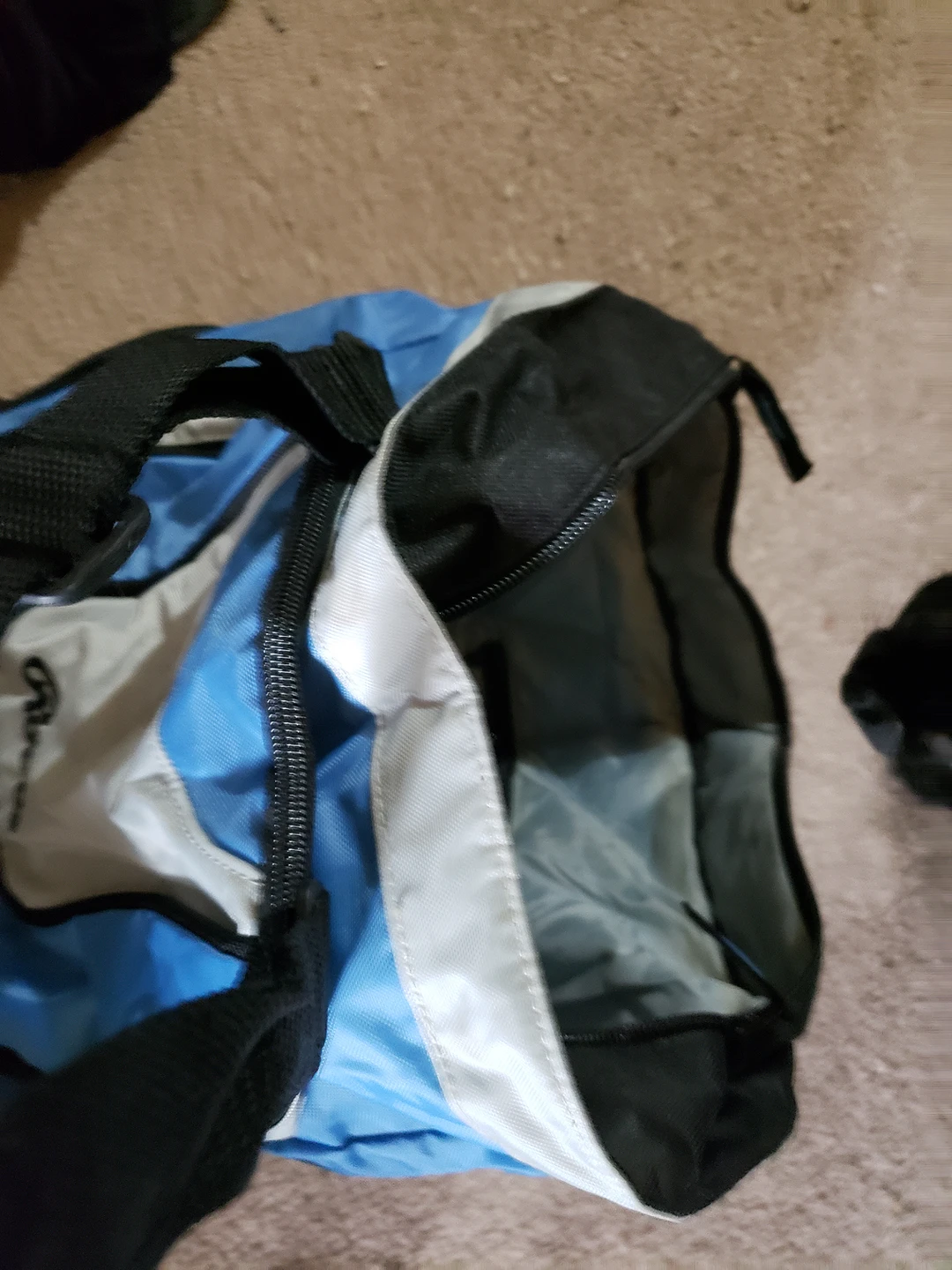Roots Overnight Weekend bag - photo 4