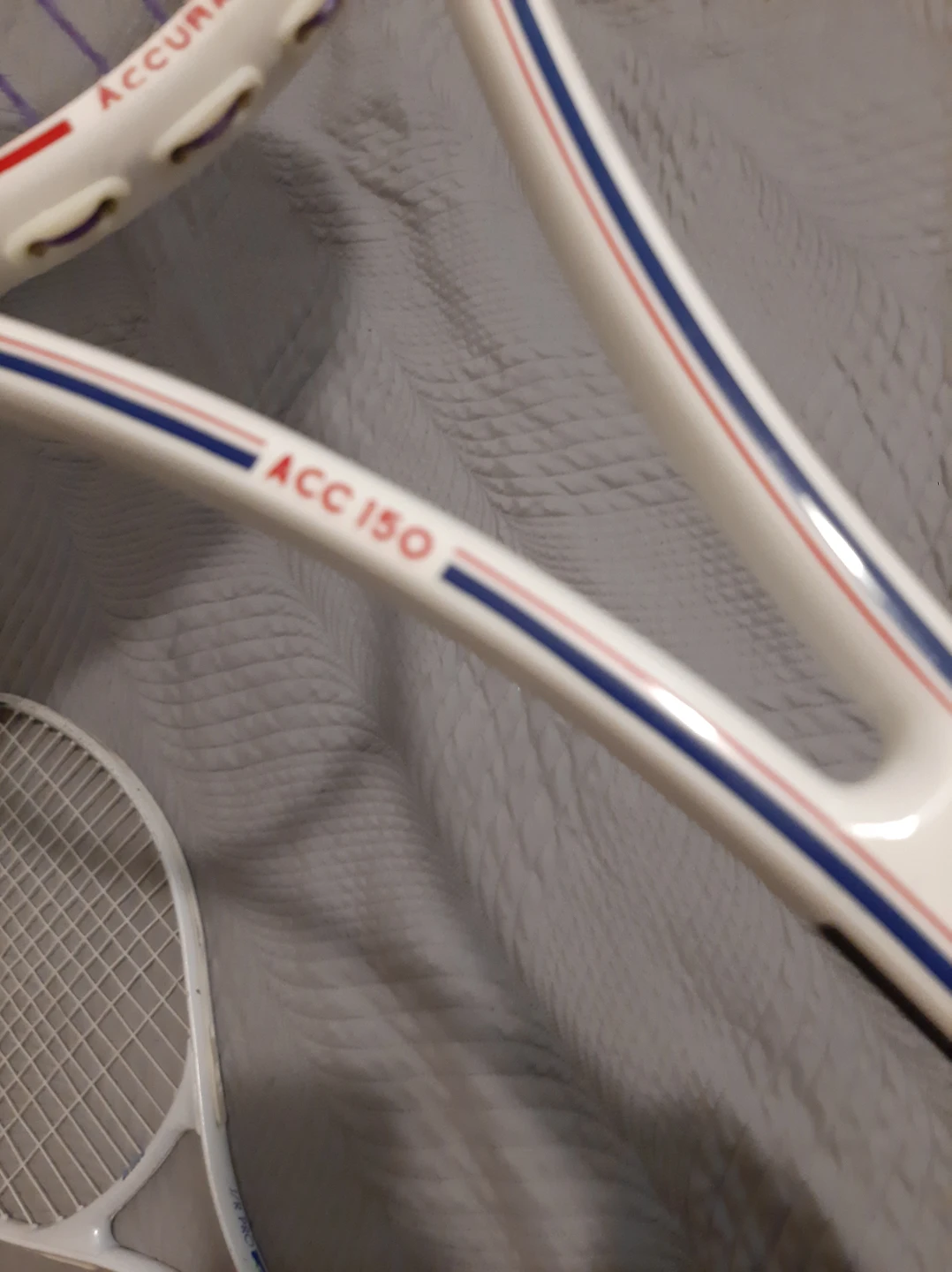 3 TENNIS RACQUETS image indicator(3)