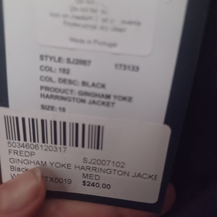 Fred Perry Amy Winehouse foundation jacket image indicator(5)