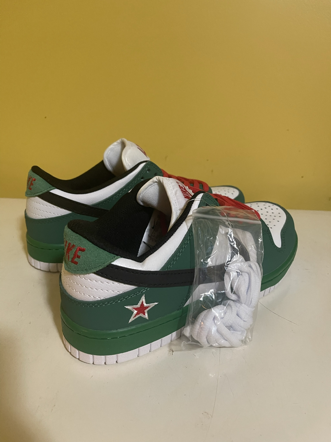 Men’s 9.0 Green Nike Air Heineken Dunk Low Not High AF1 Force SB image indicator(4)